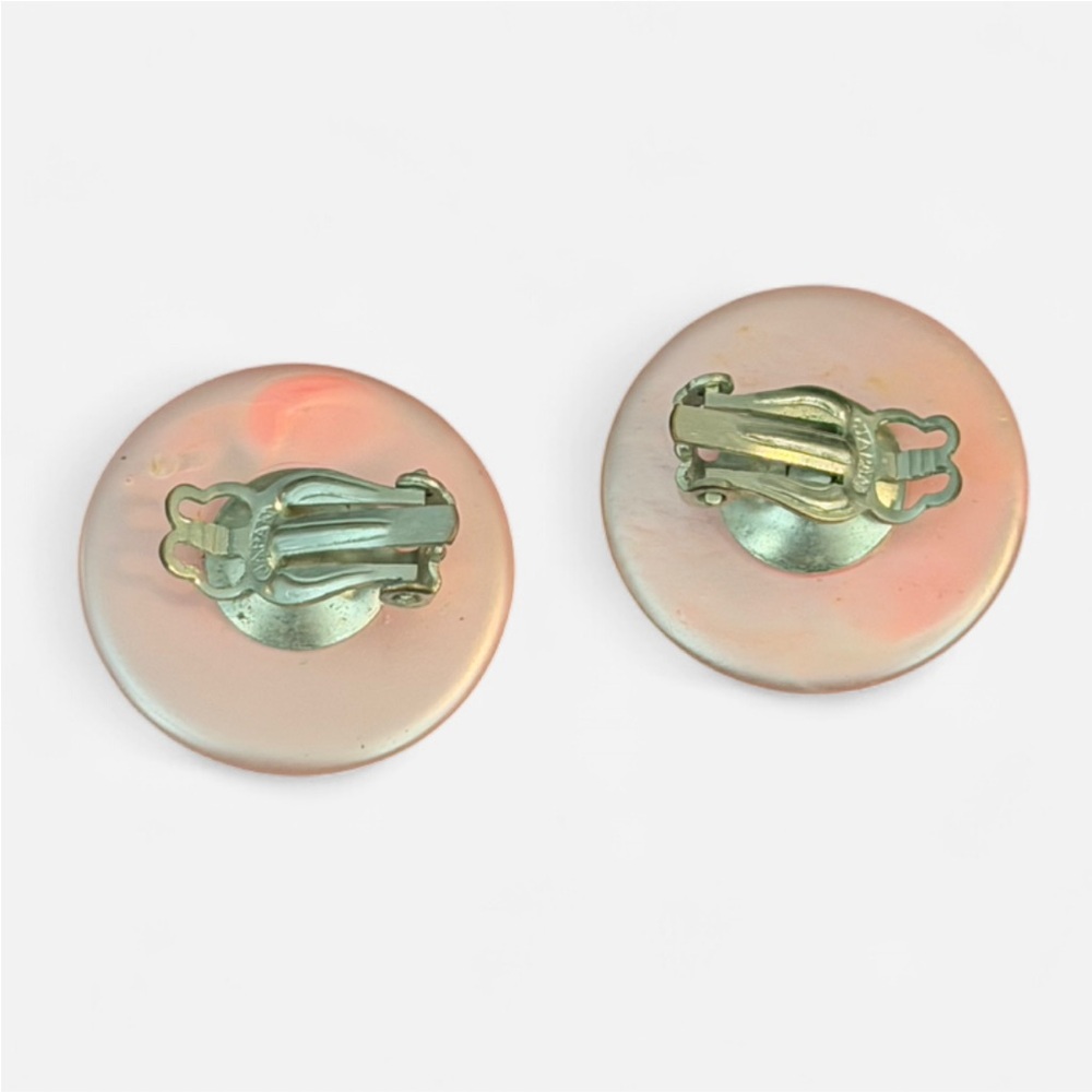Iridescent Pink Vintage Clip-on Earrings - Picture 2 of 2